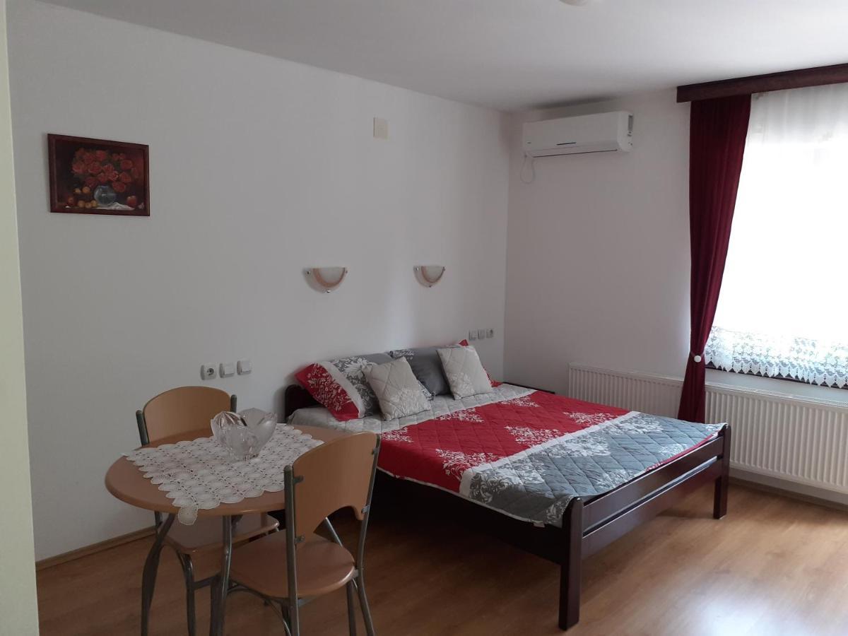 Apartmani "Vila Jelena" Arandjelovac Eksteriør bilde